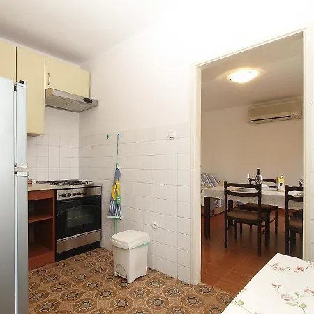 Apartman Slavica 2010 *