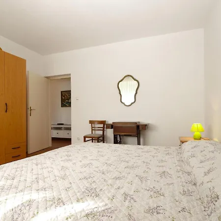 Lägenhet Slavica 2010 Pula